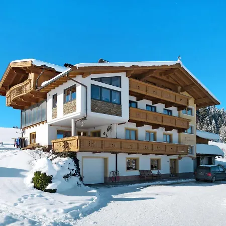 Berganger - Wil422 Apartment
